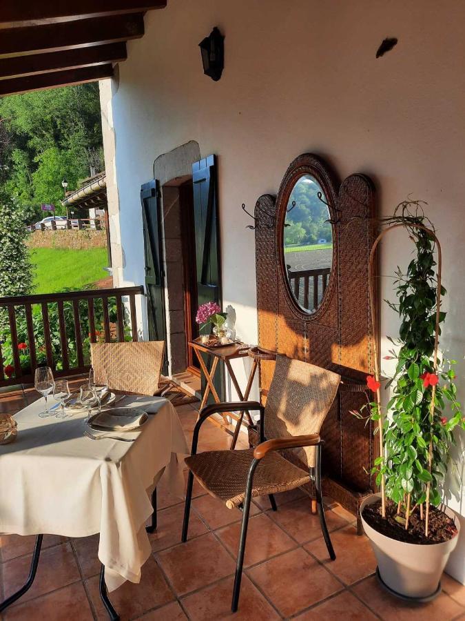 Hotel Rural Irigoienea Urdax Экстерьер фото