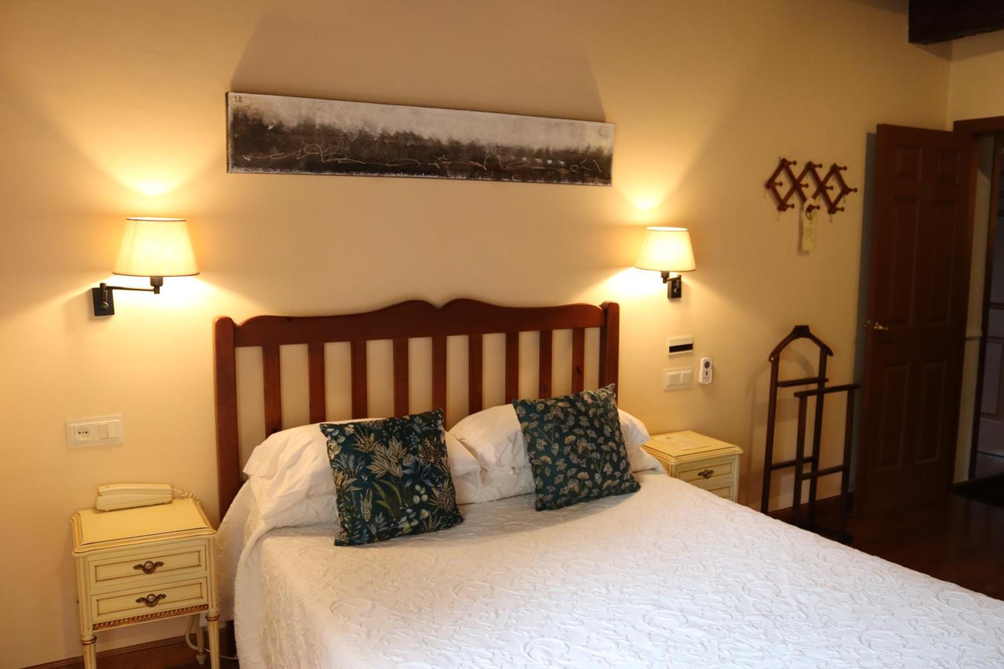Hotel Rural Irigoienea Urdax Экстерьер фото