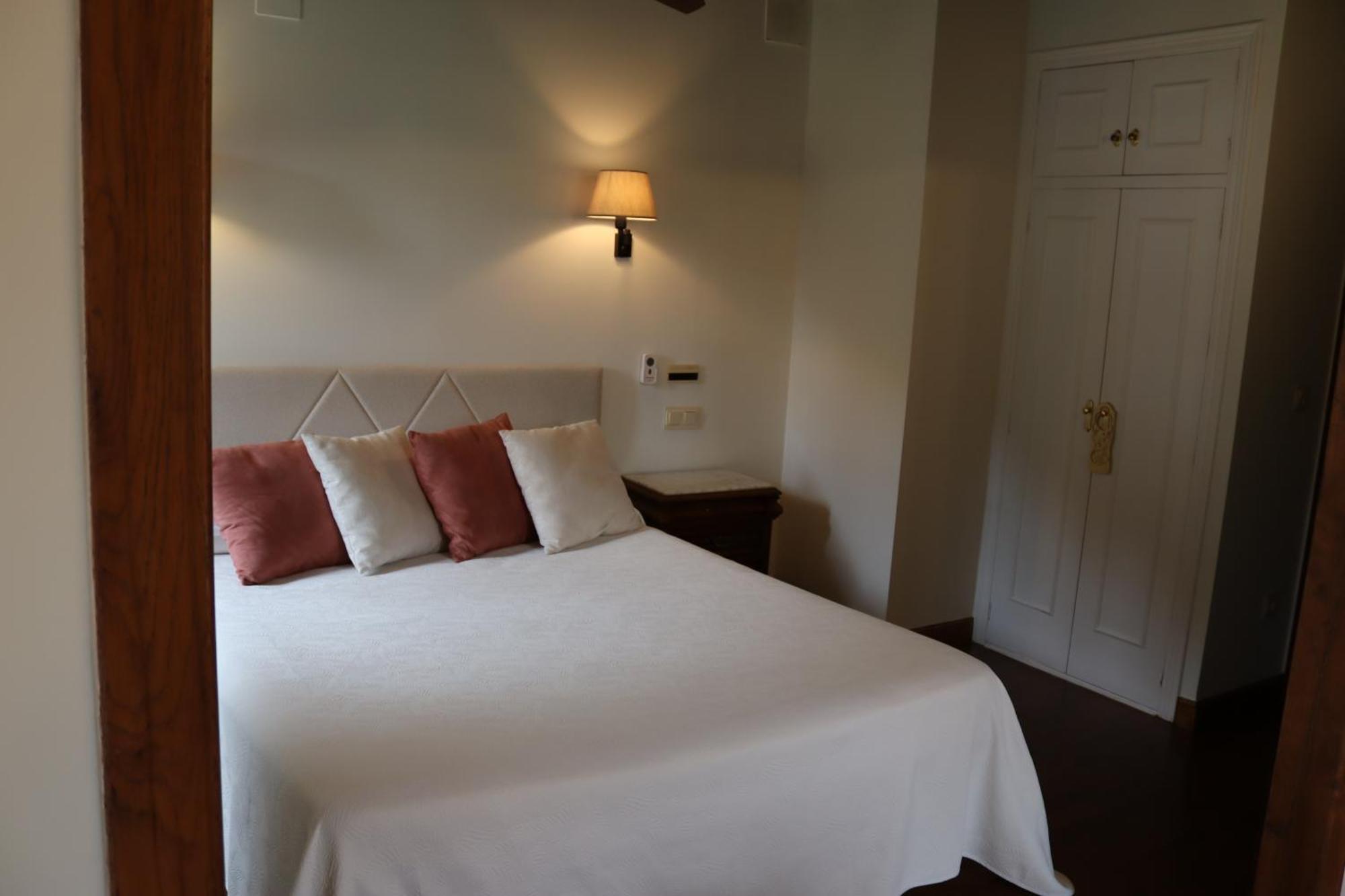 Hotel Rural Irigoienea Urdax Экстерьер фото